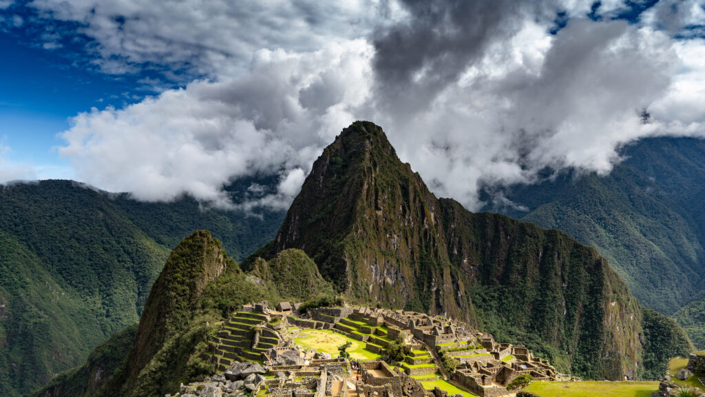 ¿ES MEJOR CONOCER MACHU PICCHU POR LA MAÑANA O POR LA TARDE?