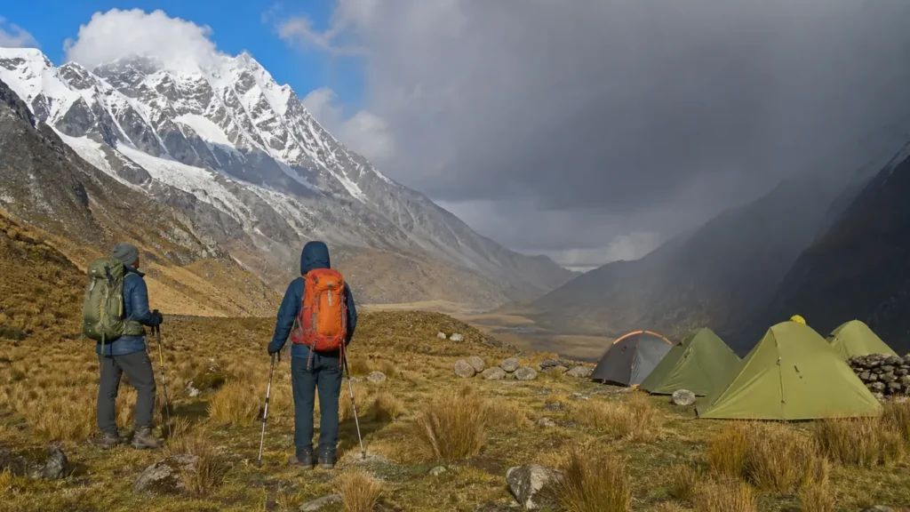 Huayhuash Trek Weather: Monthly Climate Guide